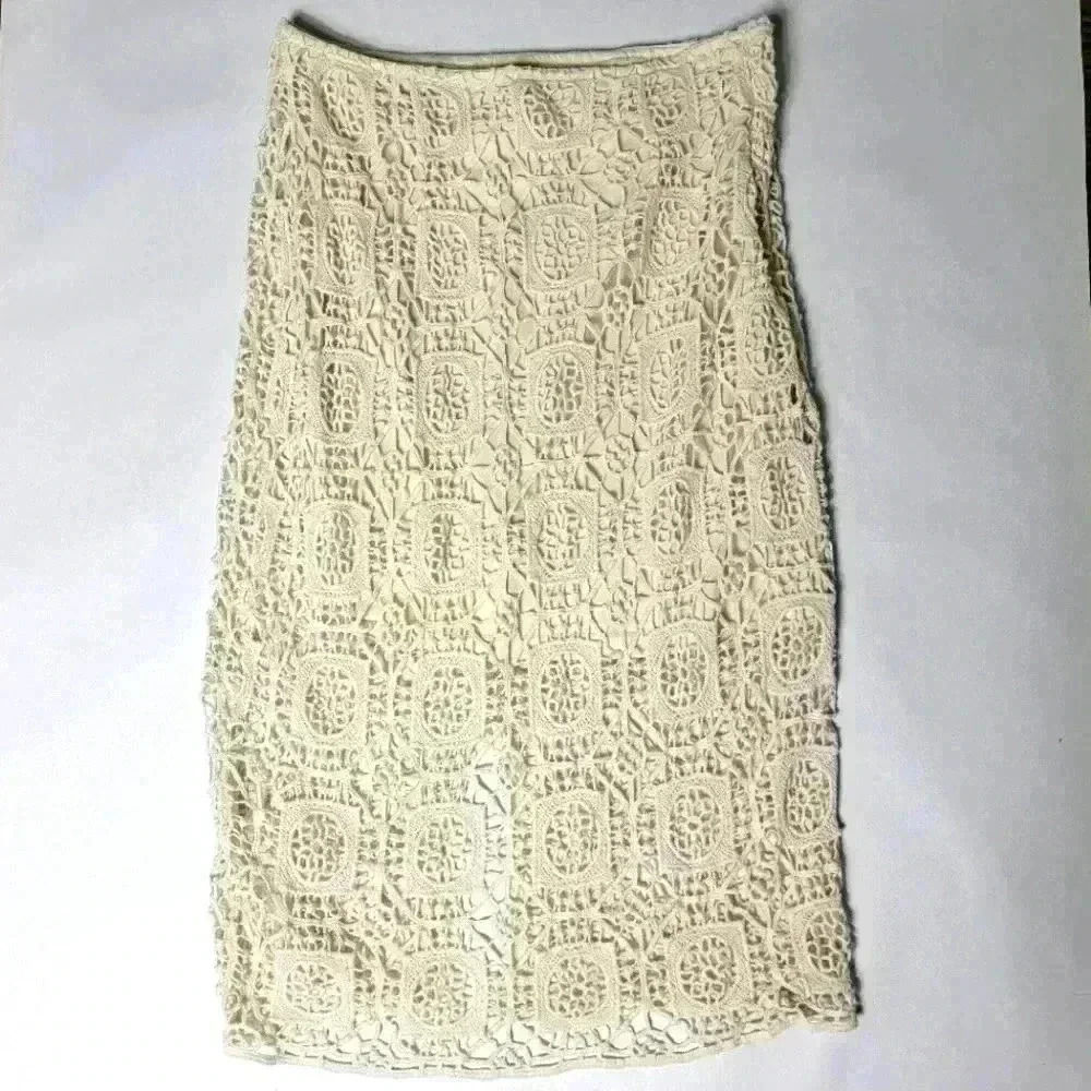 Adiva Crotchet Skirt Size  4